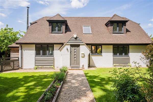 Woodland Cottage - Hampshire