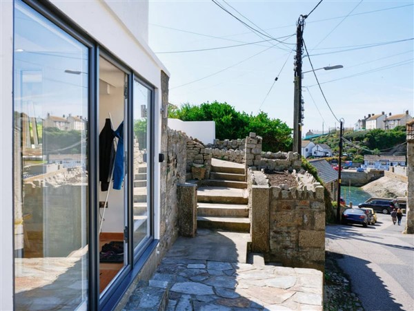 Woodland Nook in Cornwall