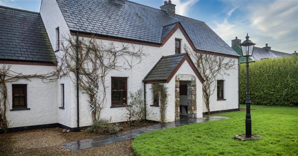 Worthy House in St Florence, Pembrokeshire - Dyfed