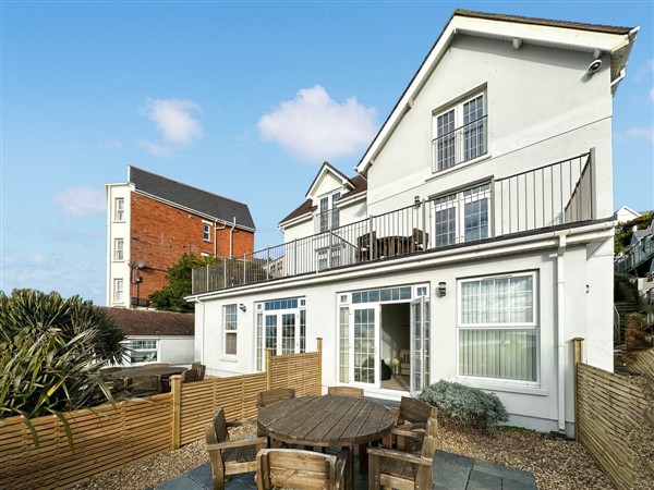 Wow Holidays - Apartment 2 in Devon