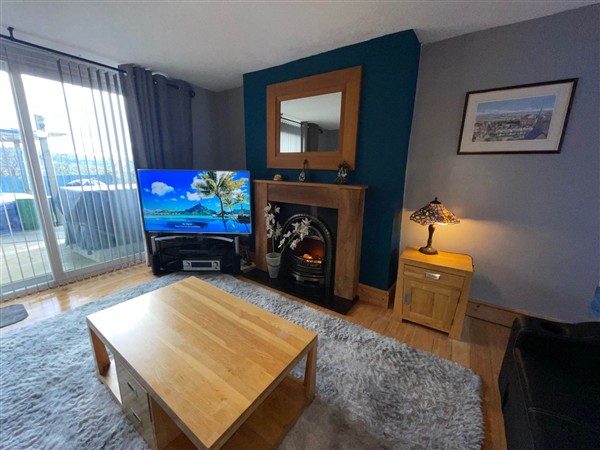 Zip 12 Cottage, 
